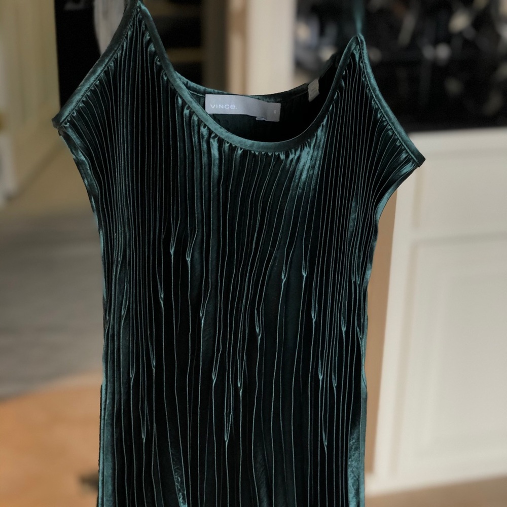Vince Metallic Emerald Green Tank - Picture 4 of 4